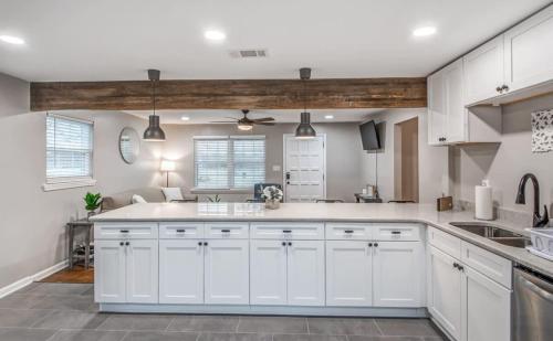 ห้องครัว, Wellsville Rd in สปริงฟิลด์ (เทนเนสซี)