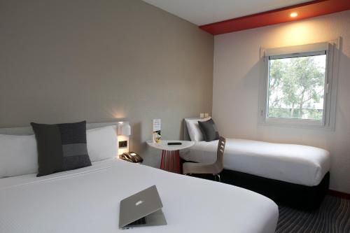 Ibis Sydney Airport Hotel - image 11