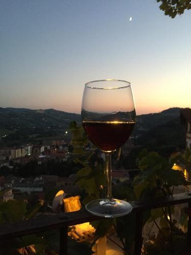 View & Wine chambre d'hôte Canelli