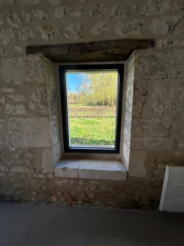 Skats, La Ruche Enchantée (La Ruche Enchantee) in Champigny-Sur-Veude