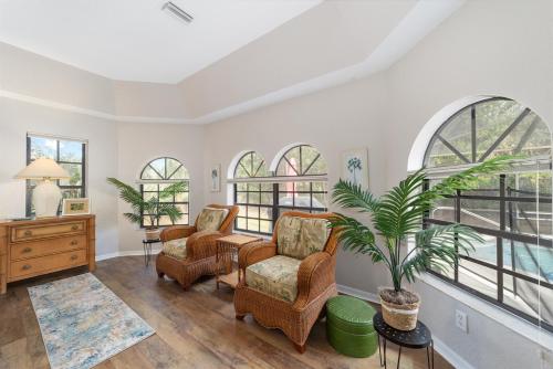 Your Manatee and Scalloping Adventure Retreat in Crystal River, USA