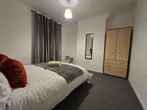 Room 1 shared house 5 minutes from Anfield, Liverpool (photo 2)