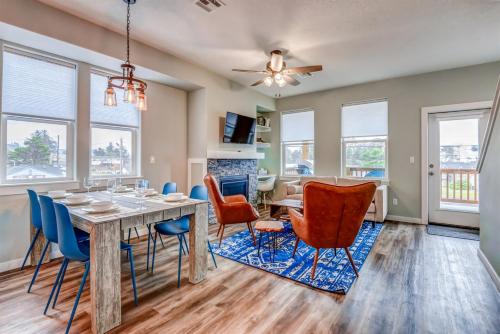 Ocean Overlook 3 Ensuite Bedrooms Game Lounge Pet-Friendly & Family Ready - image 8
