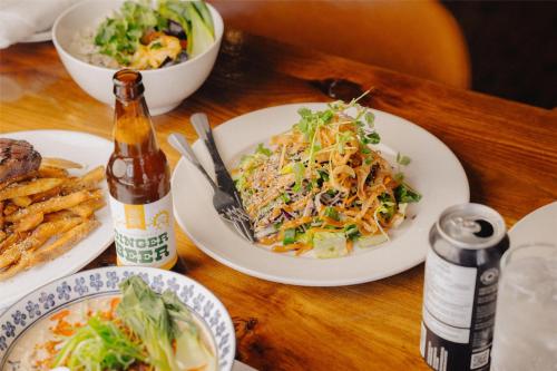 ห้องอาหาร, เมอร์เซอร์ โฮเทล ดาวน์ทาวน์ บีดับบลิว คอลเล็กชั่น (Mercer Hotel Downtown, BW Premier Collection) in สแตรตฟอร์ด