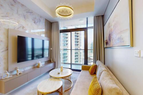 Blue Moon I Dar Oasis I 2BR I Parking Pool Gym, Дубай (фото 4)