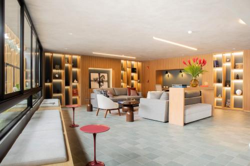 Fanning Apartments by Wynwood House
