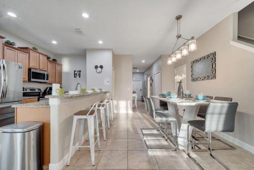 5BR Paradise Palms Townhome POOL by Disney