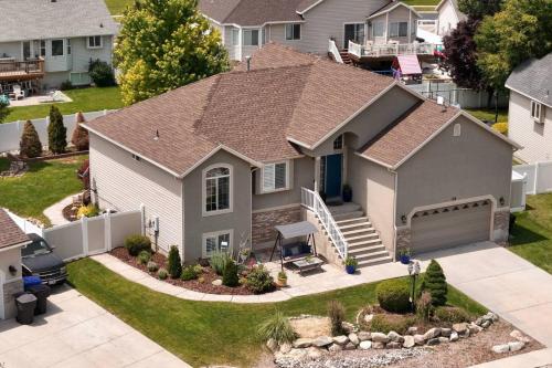 Farmington Gem, fenced yard, sleeps 6 in Farmington (UT)
