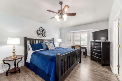 Farmington Gem, fenced yard, sleeps 6 in Farmington (UT)