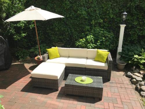 Aed, Charming 2BR in the Heart of Jamaica Plain in Jamaica Plain