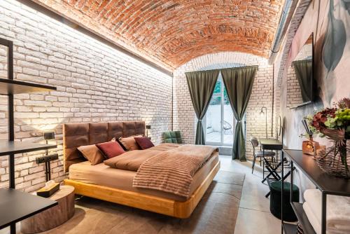 DS1 Prague Executive Residence with Tempur Beds 3BR, Прага