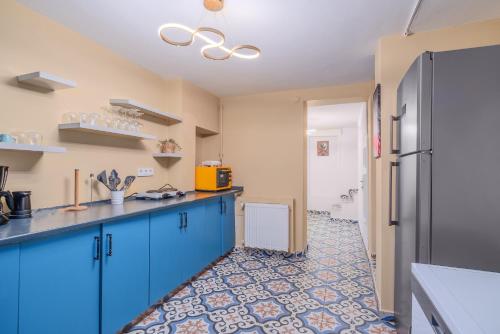 Cozy Private House in Kadikoy, Стамбул (фото 10)