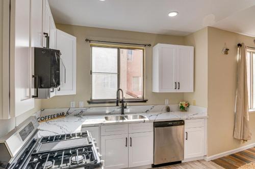 Walk to Olive View Medical Home with Pool Access! in Santa Clarita