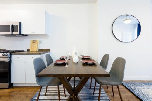 1435-2 3 Bedrooms 2Bath W D UES, New York (photo 8)