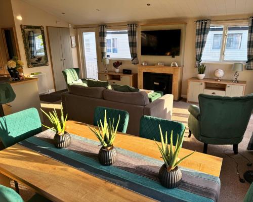 Meadows 90 - Southview Holiday Park Skegness, Skegness (photo 10)