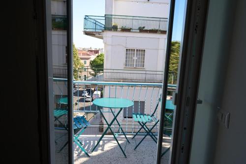 Cozy Pigneto Flat with Balcony