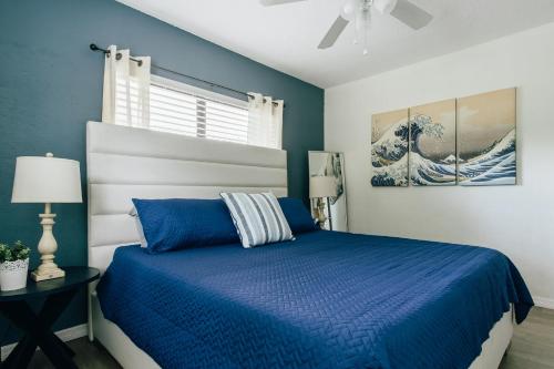 One bedroom private apartment two blocks to Beach! in Pompano Beach, USA