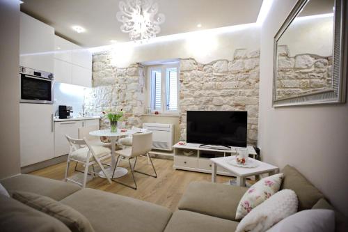 Apartment White Stone - Diocletian Palace, Split (photo 5)