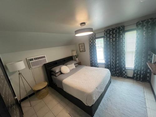 Cute and Cozy 1bd Condo Apartment townhouse in Zion (IL)