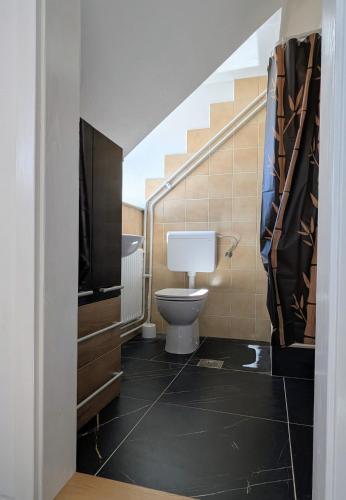 Villa LaVida - Walking distance to the city center, Lublaň (fotografie 6)
