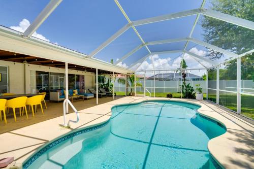 Heated Saltwater Pool Less Than 2 Mi to Yacht Club Beach!