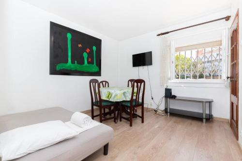 Olivais 2BR Near MetroAirport by Perfect Getaway near สนามบินลิสบอน