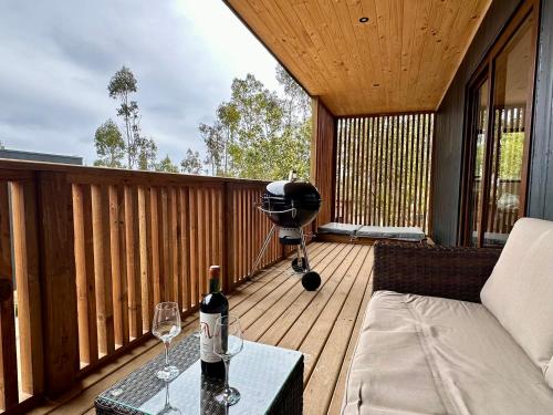 Erkély/terasz, Cabaña en el bosque con tinaja privada (Cabana en el bosque con tinaja privada) in Cahuil