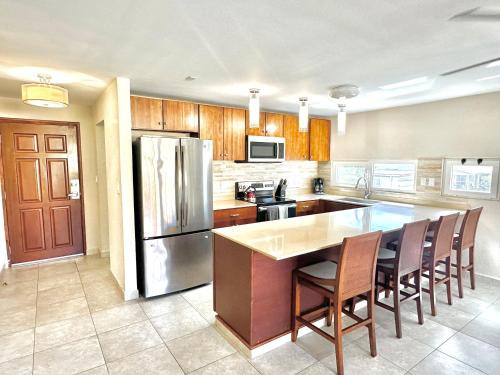 Blue Sky 2 bedr apartment with pool in Simpson bay in Indigo Bay