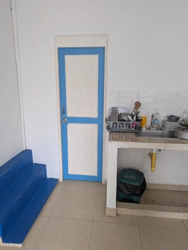 Posada hossana in νήσος Σαν Αντρές