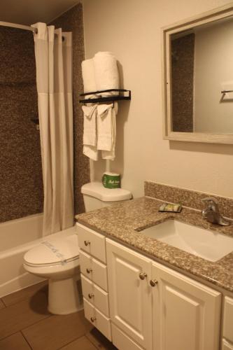 Sunset Inn - image 3