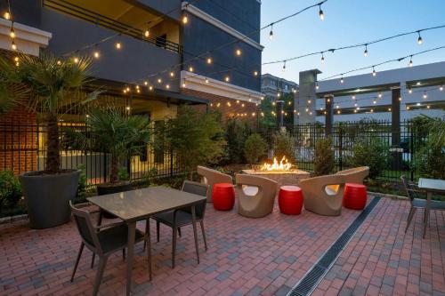 Courtyard by Marriott Athens Downtown - 편의 시설/서비스