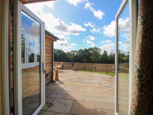 A szálláshely kívülről, Dingle in Lindridge