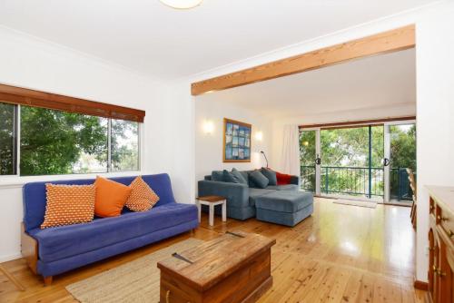 Salty Dog- Pet friendly- Suitable for large families or two families in Currarong