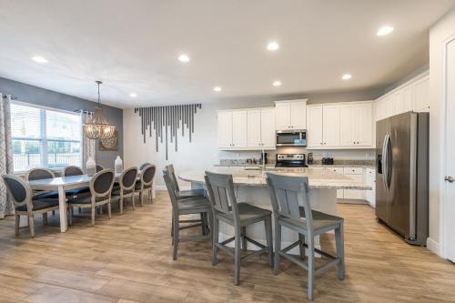 Posh Home near Disney World with Games & Private Pool by Rentyl - 7659F in Orlando, USA