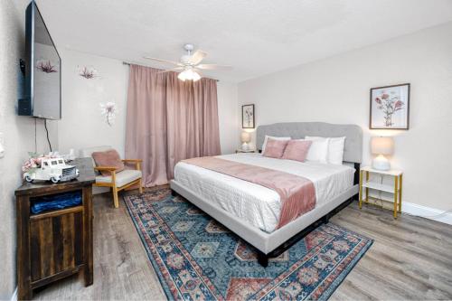 1034 3rd Ave SW Unit B in Largo, USA
