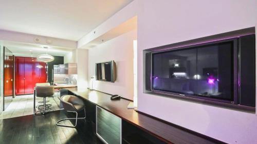 StripSuite Palms Place BALCONY HotelResort & Casino - NO RESORT FEE - image 12