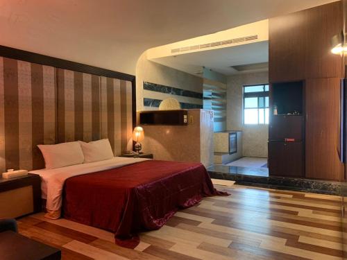 Lyon Crystal Diamond Motel in Changhua City