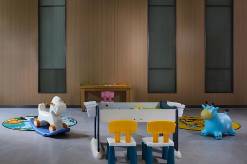 คลับสำหรับเด็ก, Shengpin International Hotel Guilin Two Rivers and Four Lakes Elephant Trunk Hill Branch in สถานีรถไฟกุ้ยหลิน