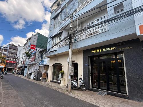MIRI house