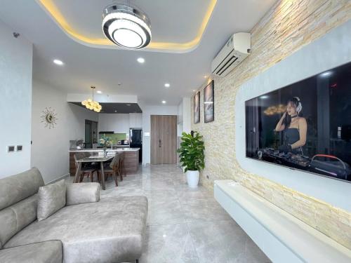 Deluxe Apartment - Midtown The Peak Phu My Hung