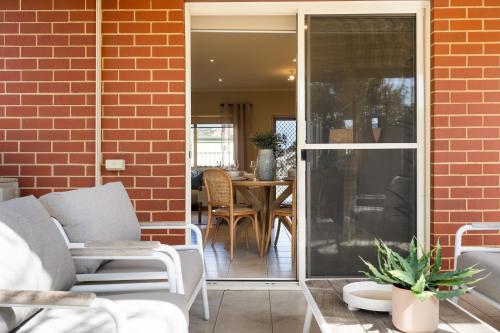 設施, Hinkler on the Lane - Stylish Coastal Escape in 維克多港