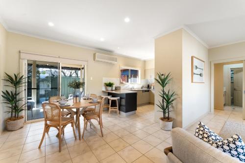 設施, Hinkler on the Lane - Stylish Coastal Escape in 維克多港