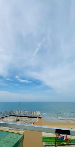 DOLPHIN hotel Thiên Cầm (DOLPHIN hotel Thien Cam) in ชายหาดเทียนกัม