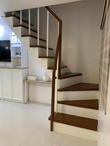 Z House of Guests 5- Airport Davao near D'Leonor Inland Resort and Wavepool