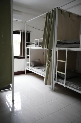 Witcher Hostel, Vientián (foto 4)