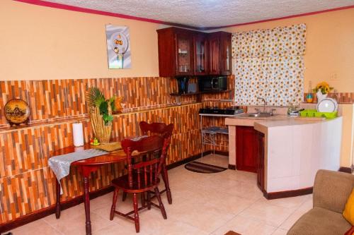 Cindy's Garden Stay in Ocho Rios