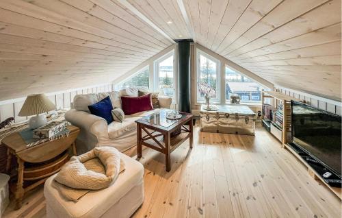 Beautiful Home In Sjusjøen With Wifi in Sjusjoen