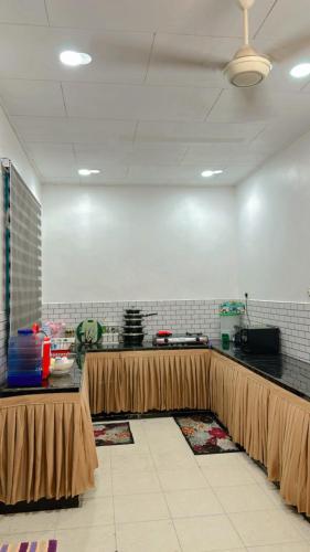 Madam Cottage Homestay