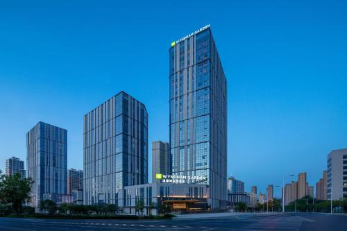 윈덤 가든 우루무치 이노베이션 스퀘어 - 숙소 외관