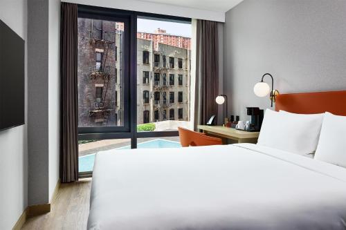 The George At Columbia, Tapestry Collection By Hilton